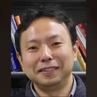 岡 顕の写真